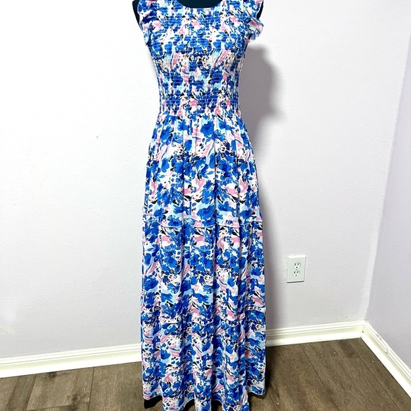Melloday Floral flutter sleeves smocked Maxi Dress in Blue and Pink  SMALL - Picture 1 of 16